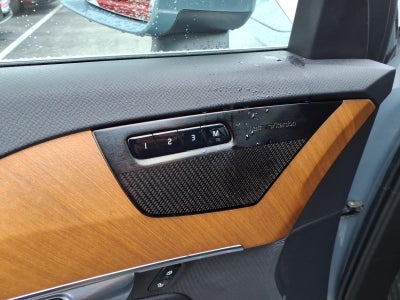 2022 Volvo XC90 Momentum