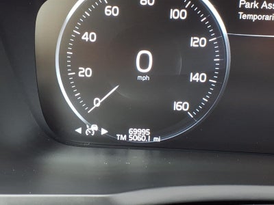 2022 Volvo XC90 Momentum