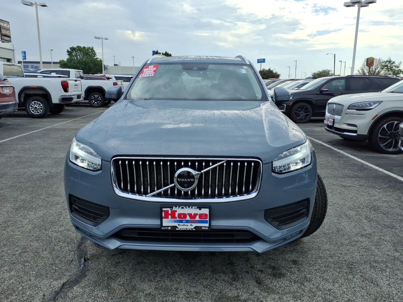 2022 Volvo XC90 Momentum